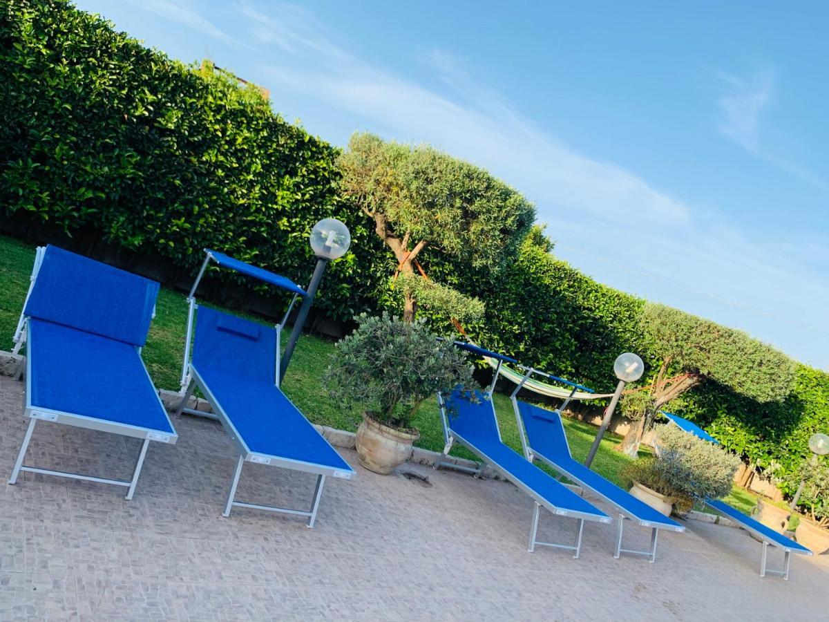 קרלנטיני B&B Vittoria House מראה חיצוני תמונה